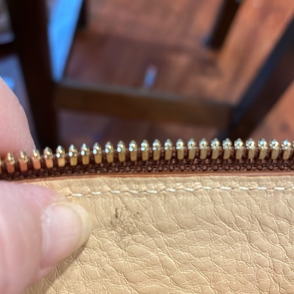 Lotuff The Tripp Bag Marked T295 Leather Crossbody NWT in Natural. P 11 - Picture 6 of 13